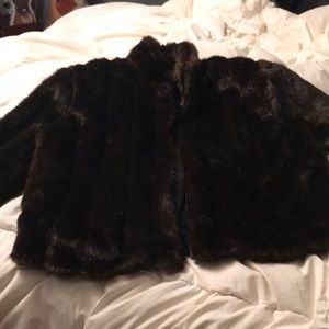 Cropped faux mink dark brown XL